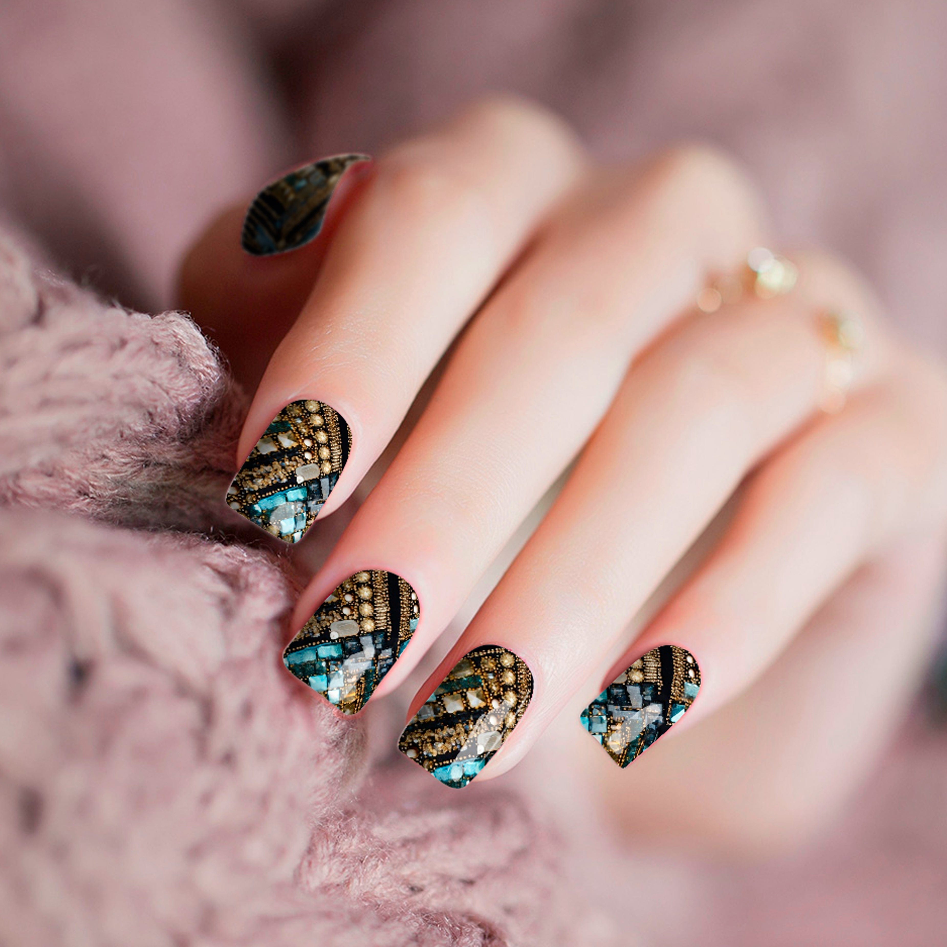 Gem Weave