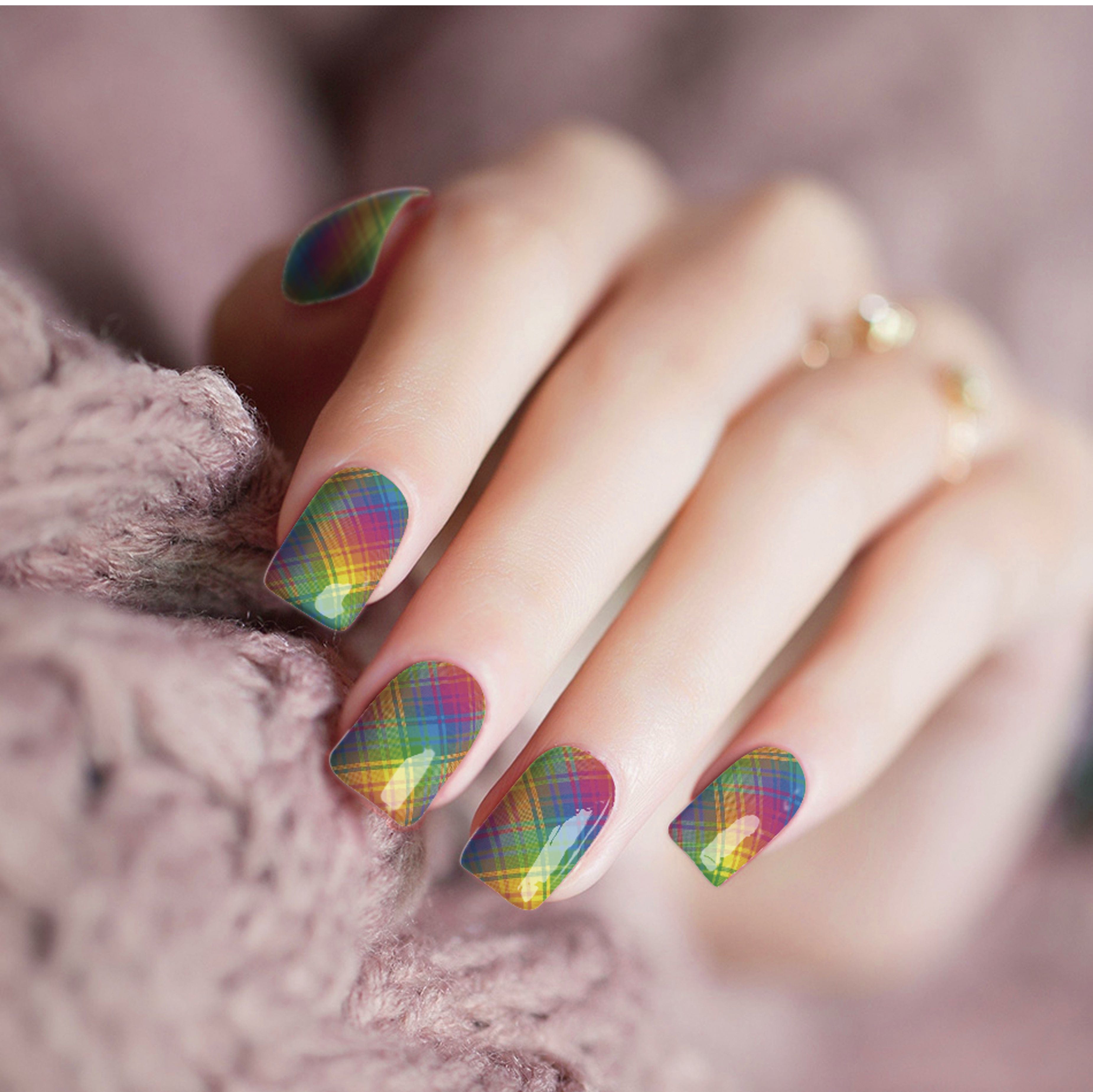 NEW: Rainbows And Plaids