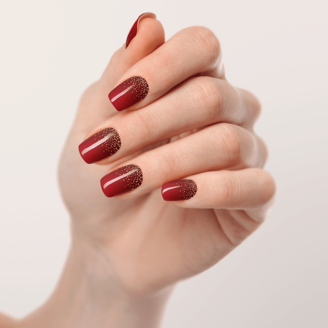 UV Gel: Red Velvet Gold